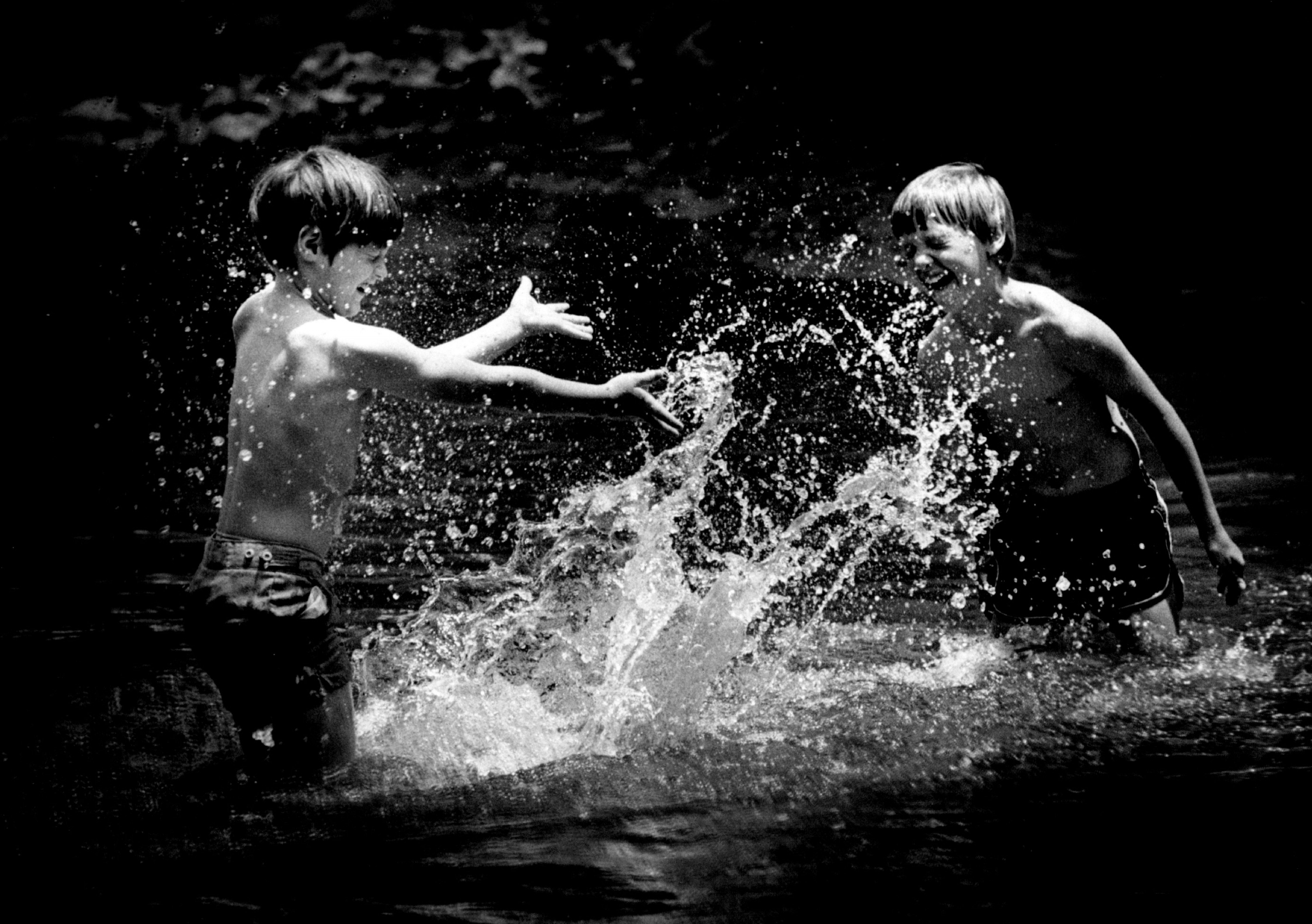 Splashing in either Briar or Little Sugar Creek near Park Road in July 1979, were Richard Allgood, left, and Lee Owings, both 8. Photo: Charlotte Observer archives